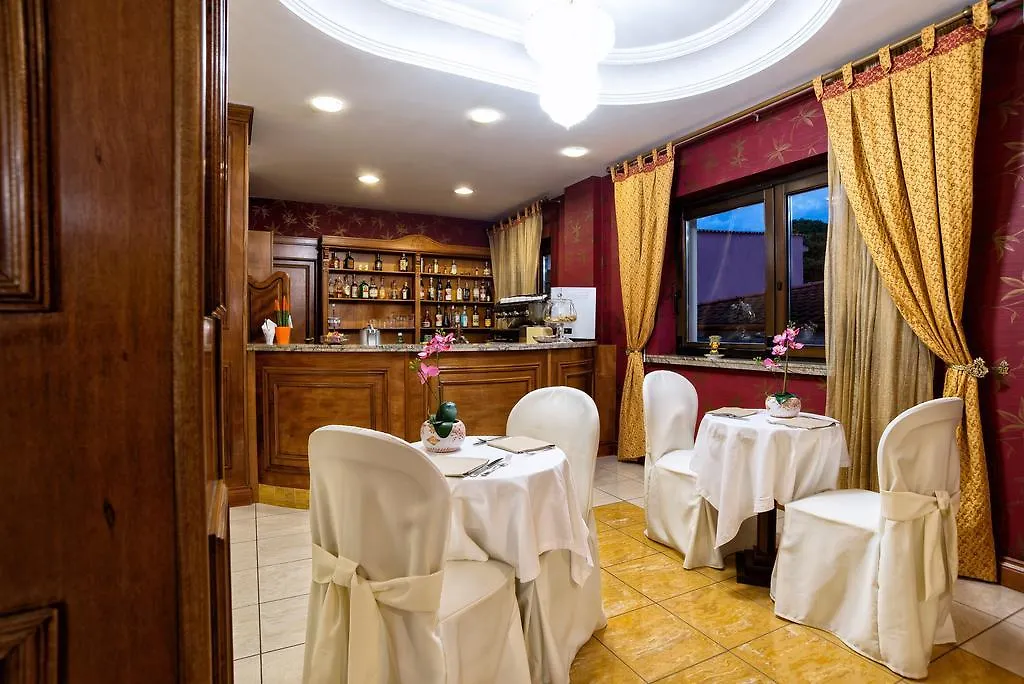 Hotel Ristorante Donato Calvizzano 3*,  Ιταλία