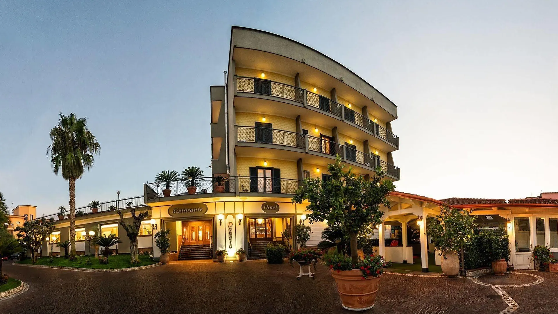 Hotel Ristorante Donato Calvizzano